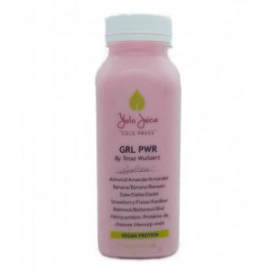 GRL PWR est un lait végétal rose